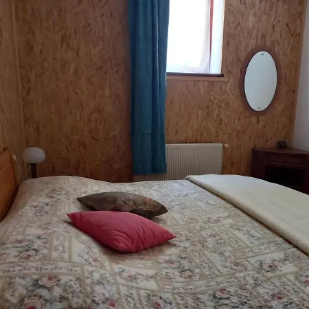 Apartma Boka *